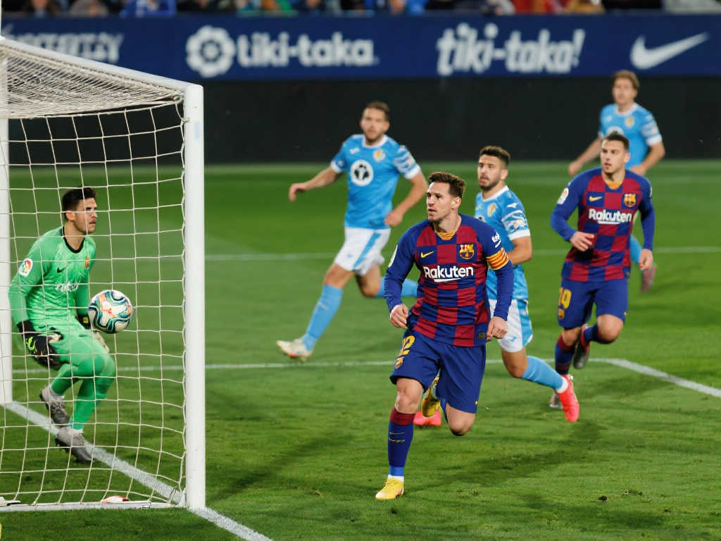 也极大地鼓 也极大地鼓